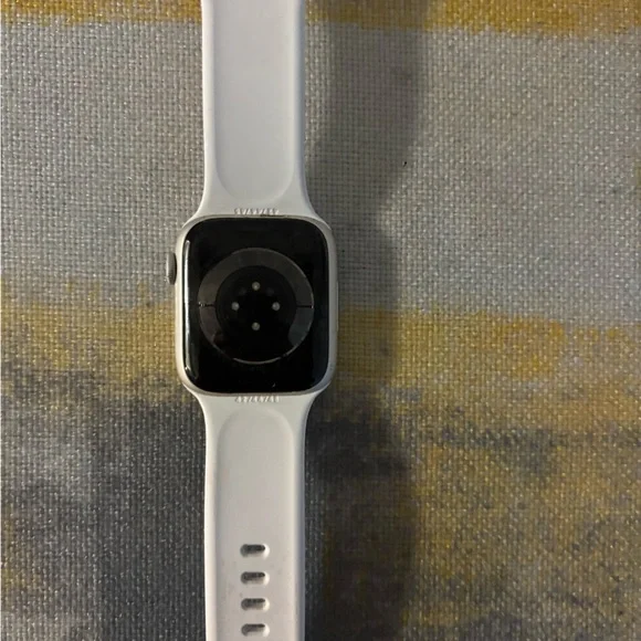Apple White Smartwatch Modern Design